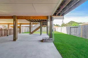 1705 Bayway Dr, Seabrook, TX 77586 - Photo 9