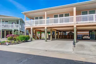 1705 Bayway Dr, Seabrook, TX 77586 - Photo 1