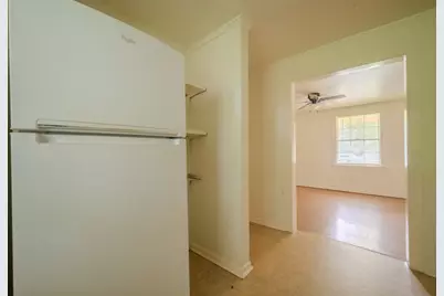 1005 Center Street, Wharton, TX 77488 - Photo 17