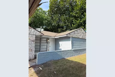 5615 Simsdale Street, Houston, TX 77033 - Photo 3