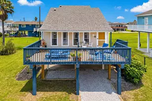 4134 Liberty Dr, Galveston, TX 77554 - Photo 1
