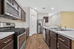 5114 Belmont Harvest Wy, Katy, TX 77449 - Photo 5