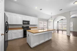 13134 Arden Ridge Ln, Houston, TX 77014 - Photo 7