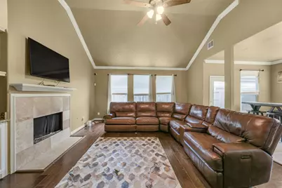 3755 Lauderwood Lane, Katy, TX 77449 - Photo 5