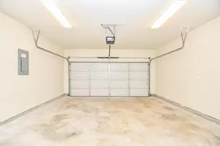 2307 Warhol Wy, Houston, TX 77091 - Photo 31