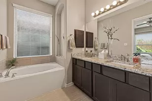 10911 Texas Rose Dr, Missouri City, TX 77459 - Photo 23