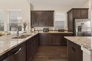 10911 Texas Rose Dr, Missouri City, TX 77459 - Photo 11