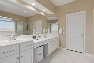 163 Bristol Bend Cir, The Woodlands, TX 77382 - Photo 19