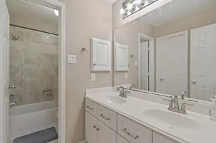 163 Bristol Bend Cir, The Woodlands, TX 77382 - Photo 27