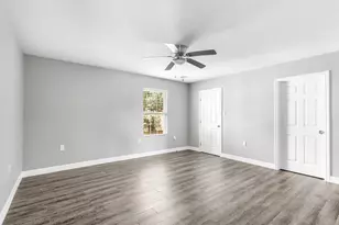 520 E Defee Ave, Baytown, TX 77520 - Photo 21