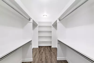 520 E Defee Avenue, Baytown, TX 77520 - Photo 23