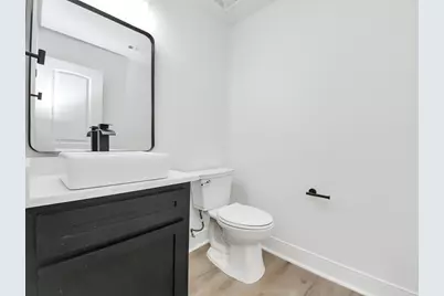 13946 Dolphin Drive, Willis, TX 77318 - Photo 33