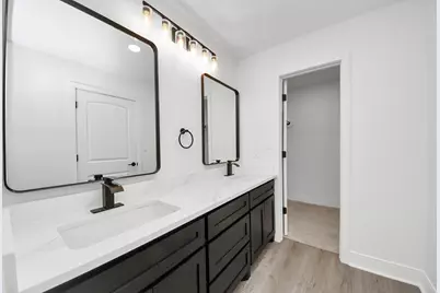 13946 Dolphin Drive, Willis, TX 77318 - Photo 19