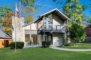 13946 Dolphin Dr, Willis, TX 77318 - Photo 39