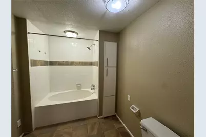 10220 Memorial Drive #L155, Houston, TX 77024 - Photo 15