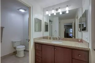 661 Bering Dr, Houston, TX 77057 - Photo 21