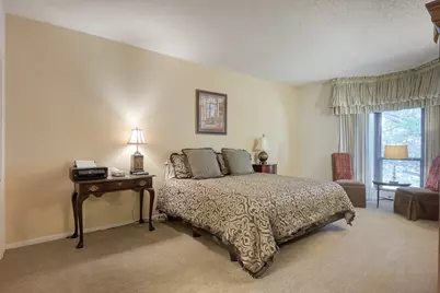 661 Bering Drive #310, Houston, TX 77057 - Photo 19