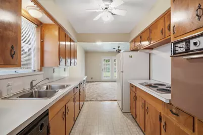 405 Arbor Drive, Deer Park, TX 77536 - Photo 11