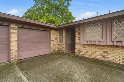 405 Arbor Drive, Deer Park, TX 77536 - Photo 3