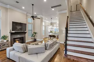 1877 Dart St, Houston, TX 77007 - Photo 9