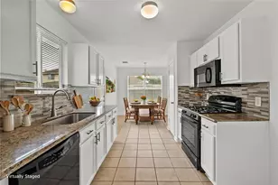 11007 View Pointe Ln, Houston, TX 77034 - Photo 3