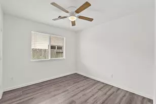 11007 View Pointe Ln, Houston, TX 77034 - Photo 25