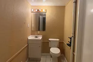 200 Gaines St, Brazoria, TX 77422 - Photo 9