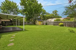 9242 Blankenship Dr, Houston, TX 77080 - Photo 29