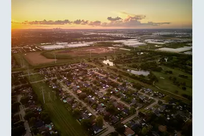 2002 Westwind Drive, Deer Park, TX 77536 - Photo 19