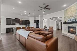2419 Trocadero Ln, League City, TX 77573 - Photo 17