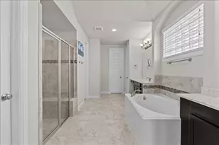 2419 Trocadero Ln, League City, TX 77573 - Photo 29