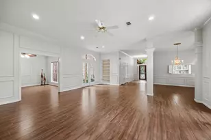135 S Copperknoll Cir, The Woodlands, TX 77381 - Photo 13
