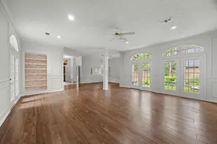 135 S Copperknoll Cir, The Woodlands, TX 77381 - Photo 11