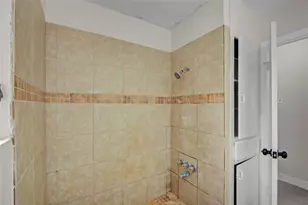 7329 Gleason Rd, Houston, TX 77016 - Photo 19