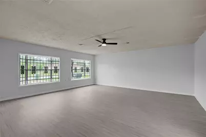 7329 Gleason Road, Houston, TX 77016 - Photo 7