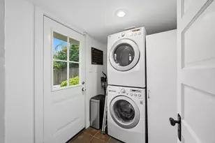 719 E 23rd St, Houston, TX 77008 - Photo 15