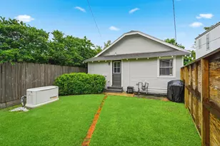 719 E 23rd St, Houston, TX 77008 - Photo 25