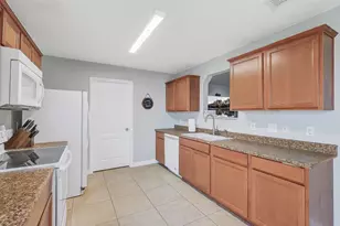 9002 Kerry Prairie Ln, Richmond, TX 77407 - Photo 7