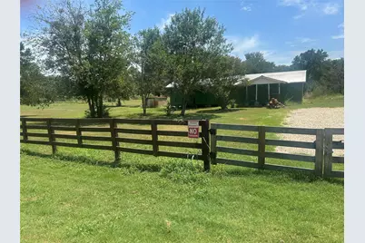 2175 Old Highway 20, McDade, TX 78650 - Photo 1