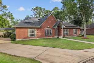 816 Sherwood Forest Dr, Dickinson, TX 77539 - Photo 3