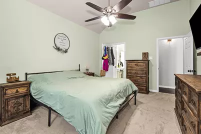 10635 Forest Creek Drive, Conroe, TX 77318 - Photo 21