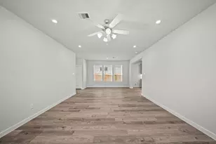 15467 Park Perch Pl, Magnolia, TX 77354 - Photo 3