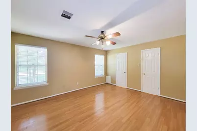 111 Azalea, Sugar Land, TX 77478 - Photo 19