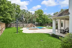 8614 Westview Dr, Houston, TX 77055 - Photo 41