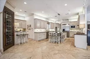 8614 Westview Dr, Houston, TX 77055 - Photo 15