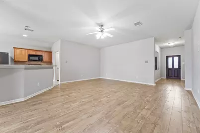 2614 Royal Thistle Drive, Houston, TX 77088 - Photo 7