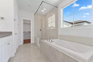 2802 Grand Fountains Dr, Houston, TX 77054 - Photo 11