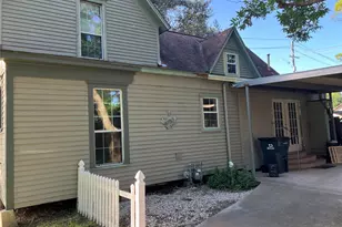 701 August St, El Campo, TX 77437 - Photo 7