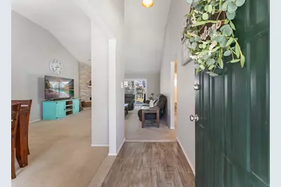 43 Country Forest Court, The Woodlands, TX 77380 - Photo 5