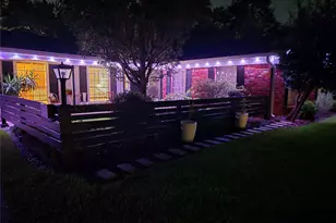 107 Hyacinth St, Lake Jackson, TX 77566 - Photo 39